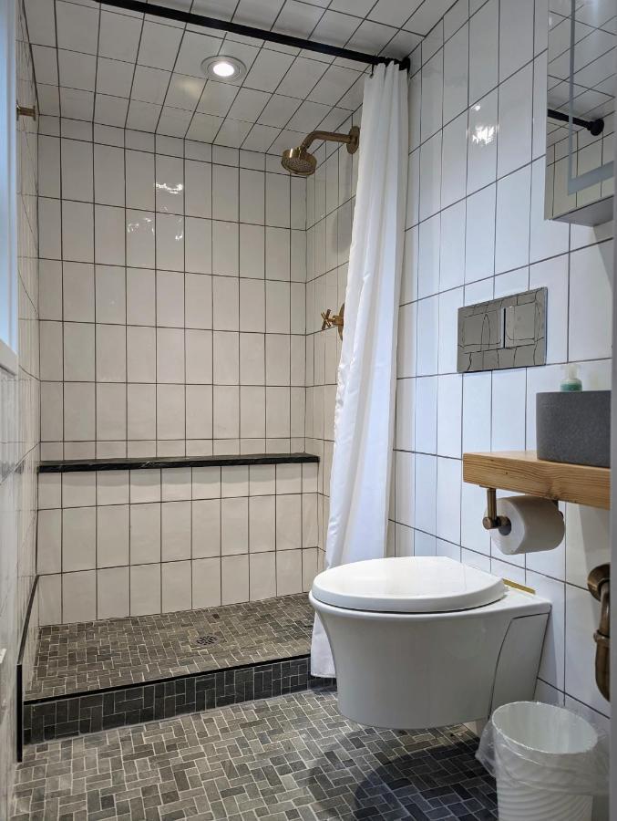 Carriage House Villa Livingston Exteriör bild
